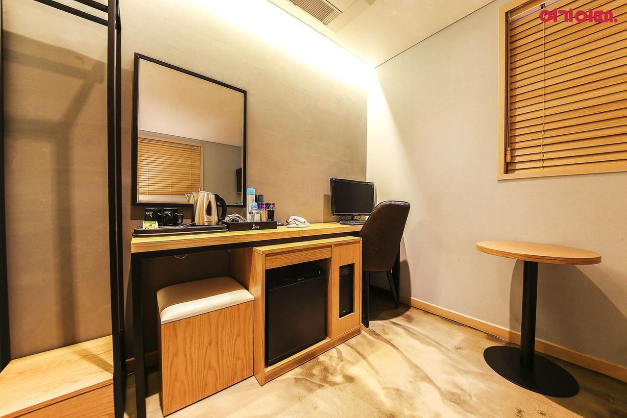 New York Hotel Seoul Eksteriør billede